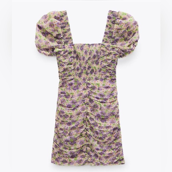 Zara Floral Ruched Puff Sleeve Dress Sz. Medium - Picture 6 of 9